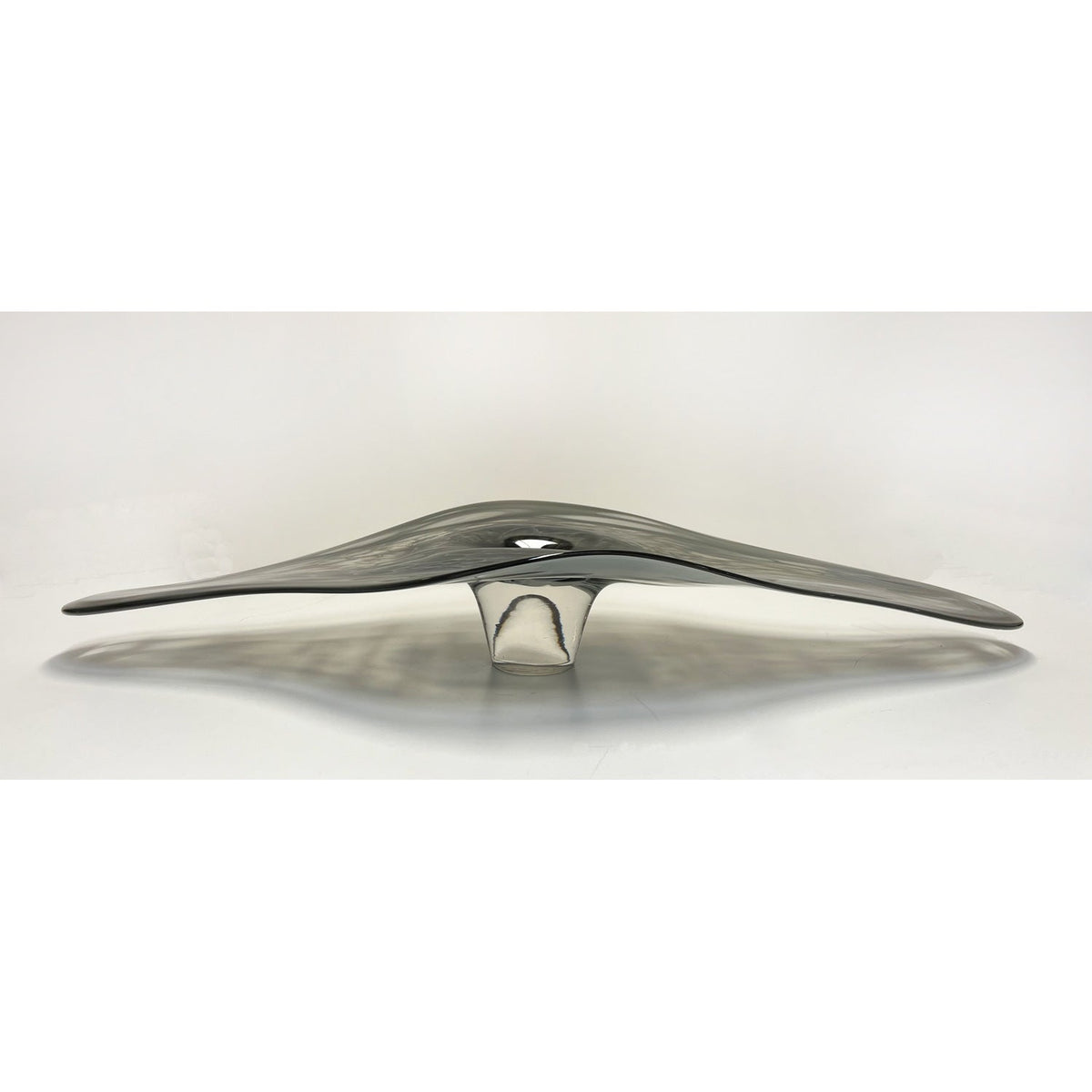 Neutral Grey Manta - Petroff Gallery -  - James Wardhaugh - Neutral Grey Manta, 30" long