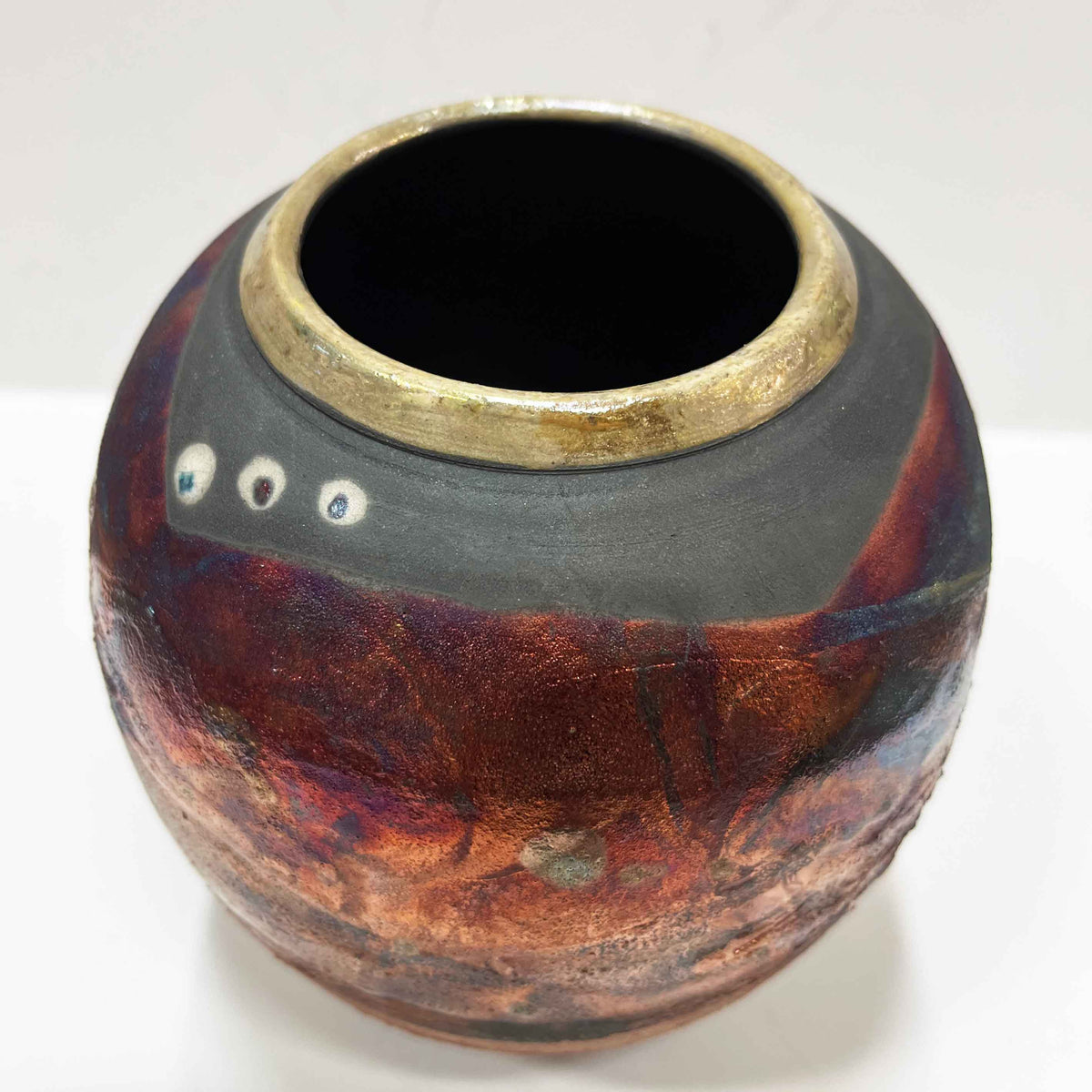 Shu-Chen Cheng - Small Raku Vessel 3 - Petroff Gallery - Pottery